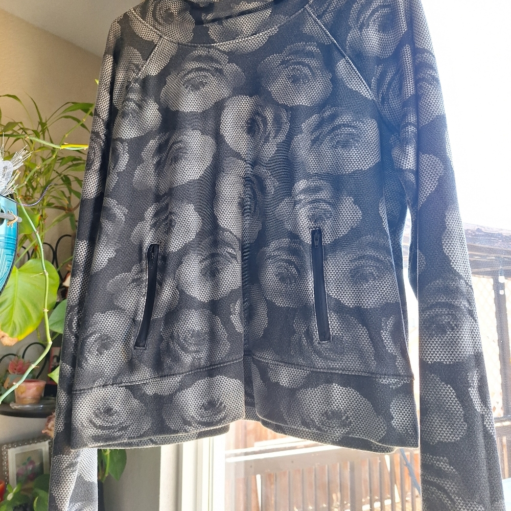 Funky Rose Pullover Sweatshirt - Picture 8 of 9